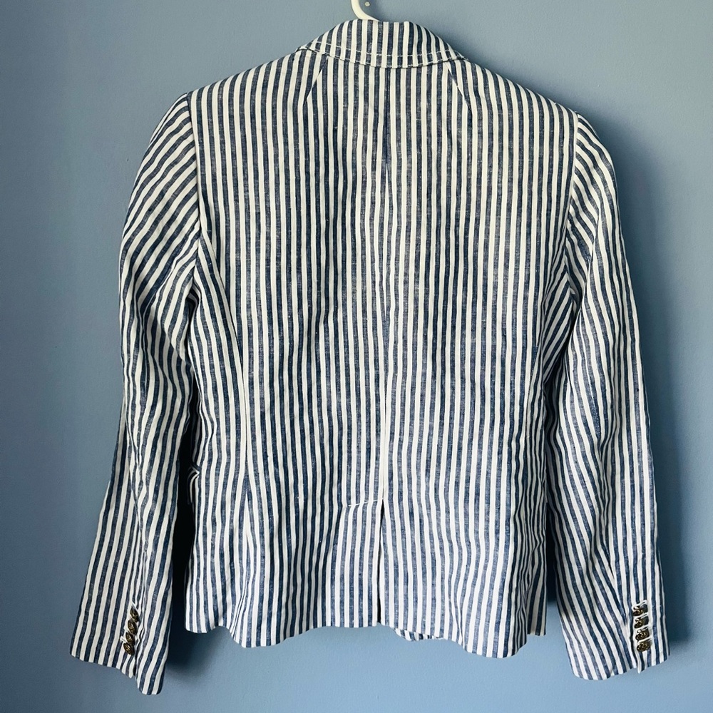 J Crew Schoolboy Blazer Linen Stripe Blue White Gold Button Nautical Size 2 - Picture 3 of 8